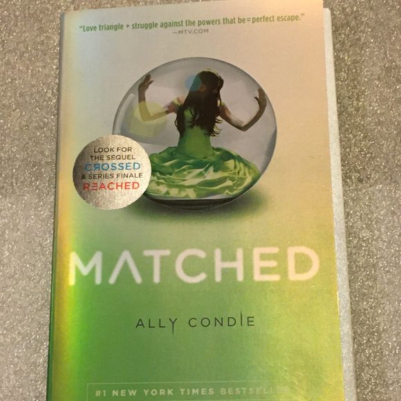 Matched by Ally Condie - Picture 1 of 4